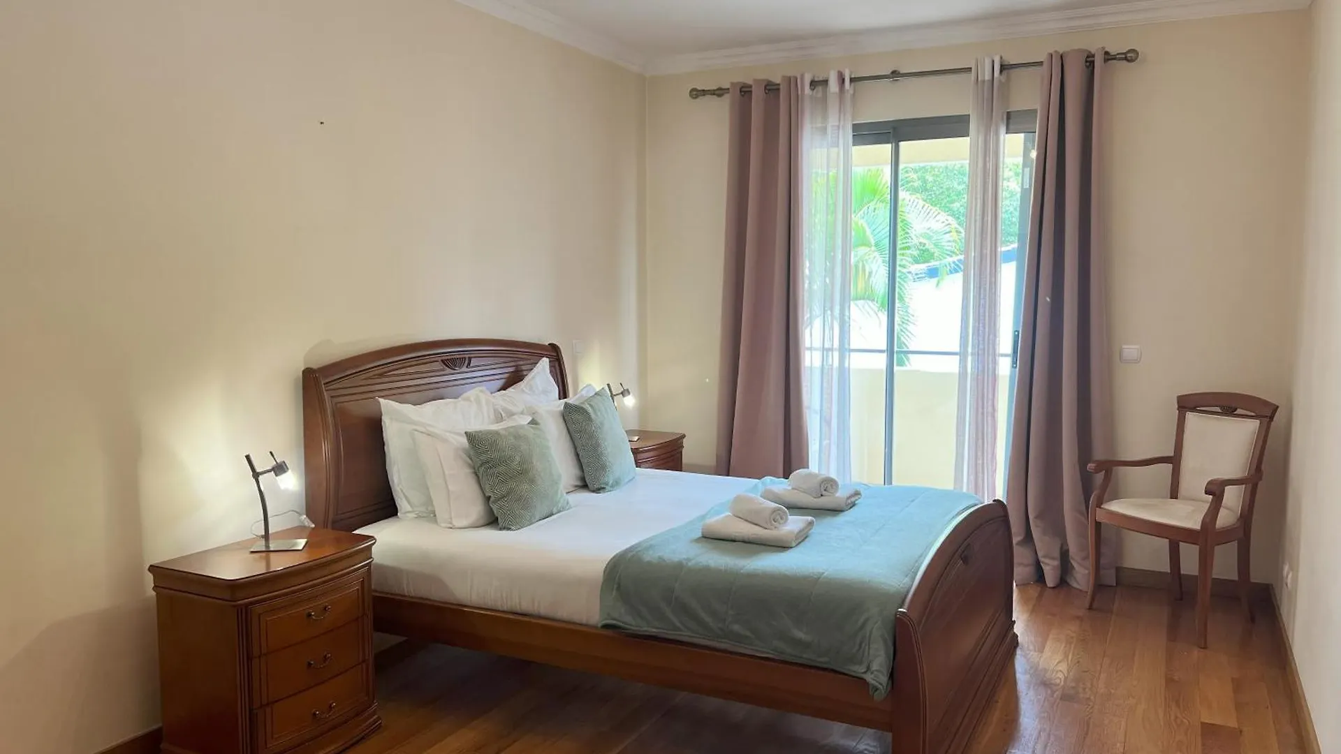 푼샬 Agustin'S House 아파트